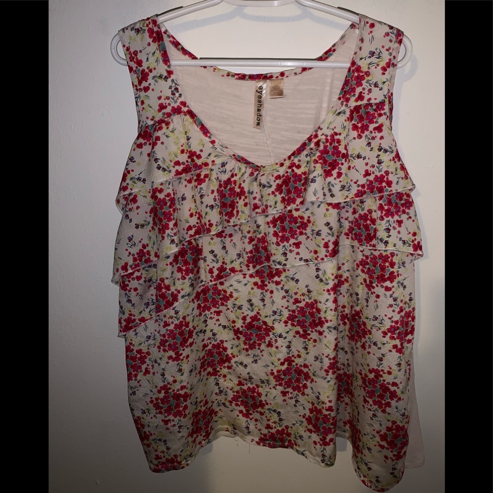 EYESHADOW sz 2x floral blouse